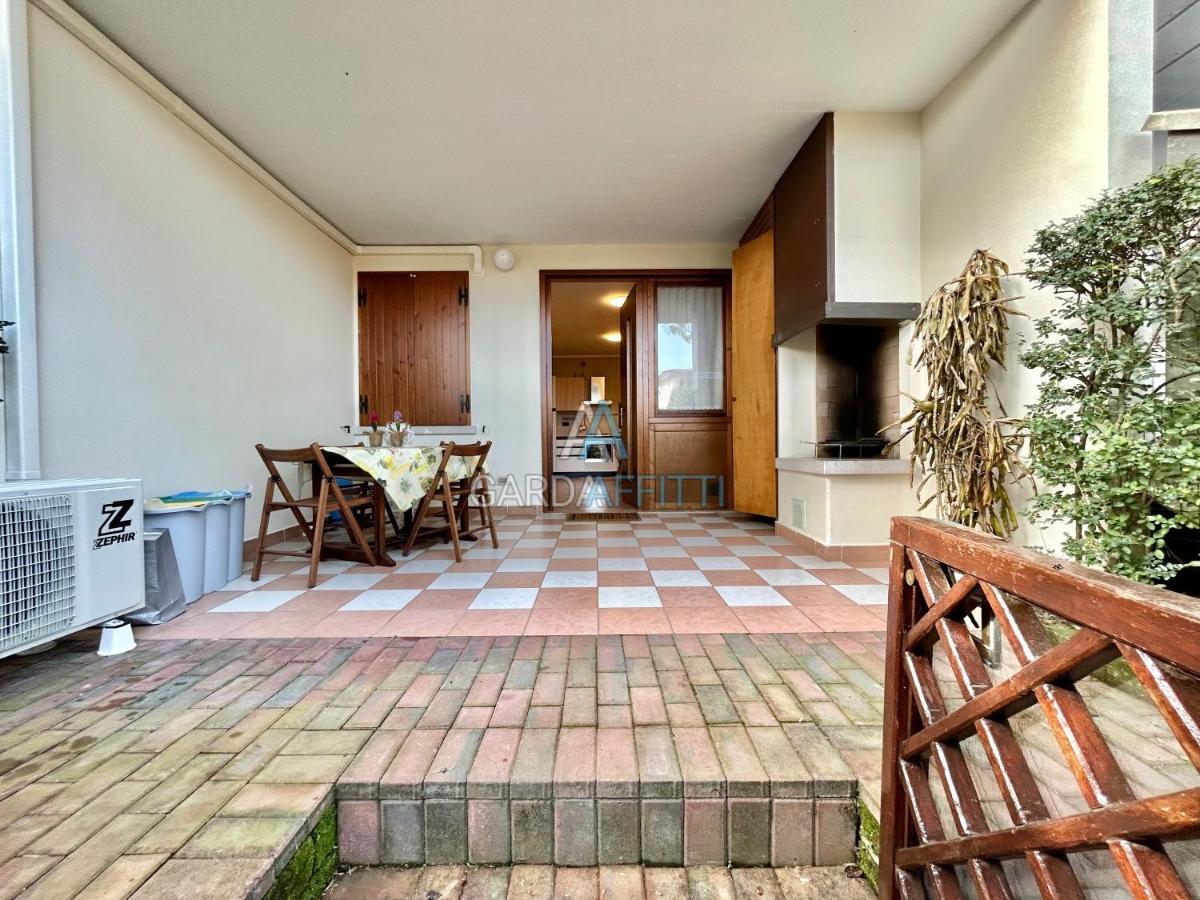 Perla Apartment - 3 Piscine E Un Bar - Desenzano Desenzano del Garda Eksteriør billede